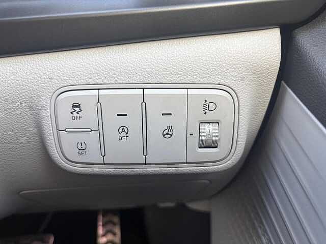 Hyundai BAYON 1.0 T-GDi Ultimate DCT Euro 6 (s/s) 5dr Green