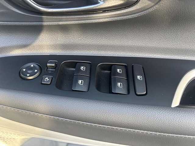 Hyundai BAYON 1.0 T-GDi Ultimate DCT Euro 6 (s/s) 5dr Green