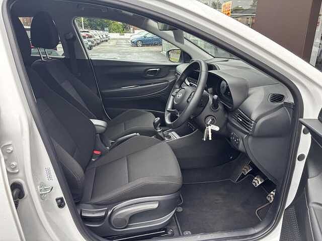 Hyundai BAYON 1.0 T-GDi Premium Euro 6 (s/s) 5dr