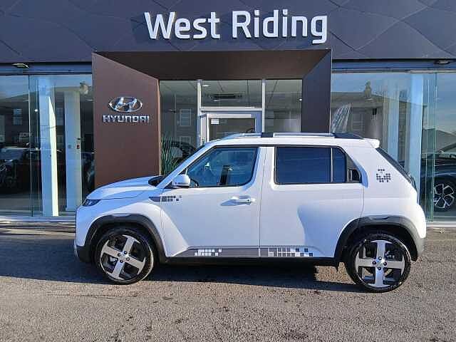 Hyundai INSTER Long Range 49kWh 02 Auto 5dr