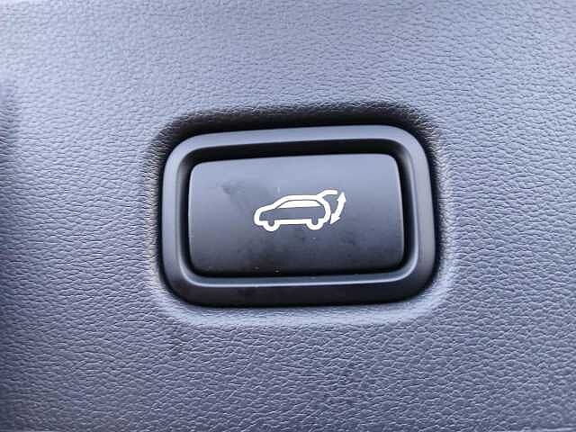 Hyundai TUCSON 1.6 T-GDi Ultimate Auto Euro 6 (s/s) 5dr White