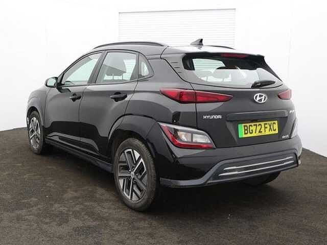Hyundai KONA 39kWh SE Connect Auto 5dr (10.5kW Charger)