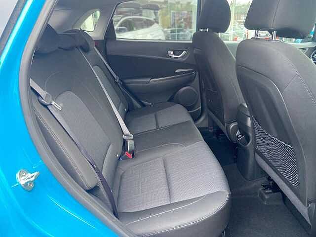 Hyundai KONA 1.6 h-GDi Premium DCT Euro 6 (s/s) 5dr Blue