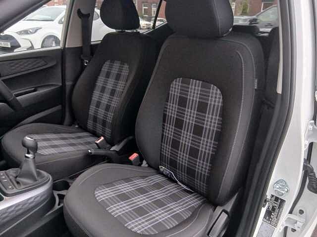 Hyundai i10 1.2 Premium Euro 6 (s/s) 5dr