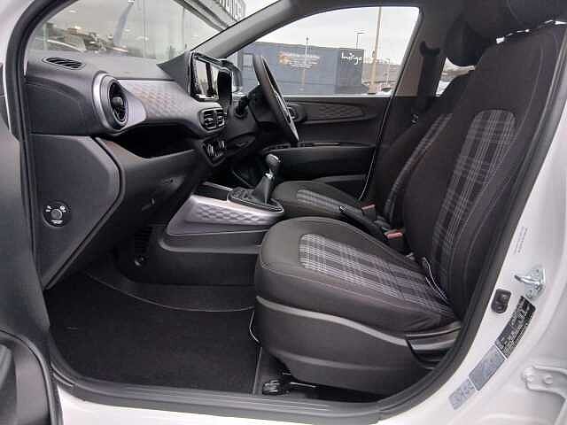 Hyundai i10 1.2 Premium Euro 6 (s/s) 5dr