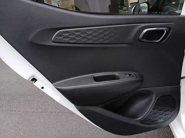 Hyundai i10 1.2 Premium Euro 6 (s/s) 5dr