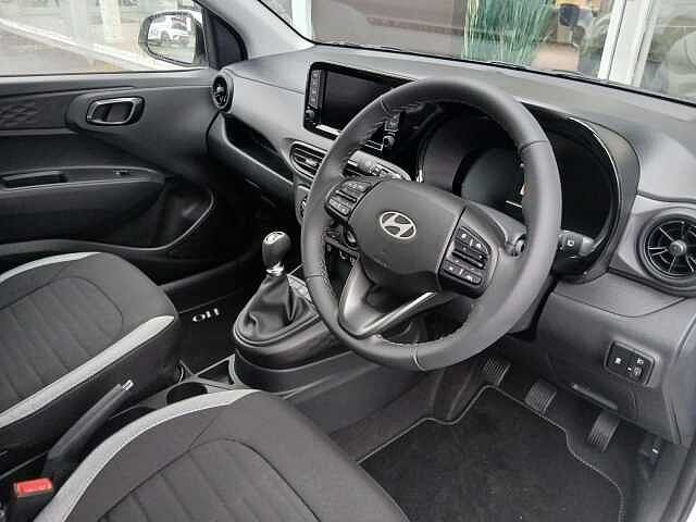 Hyundai i10 1.0 Advance Euro 6 (s/s) 5dr