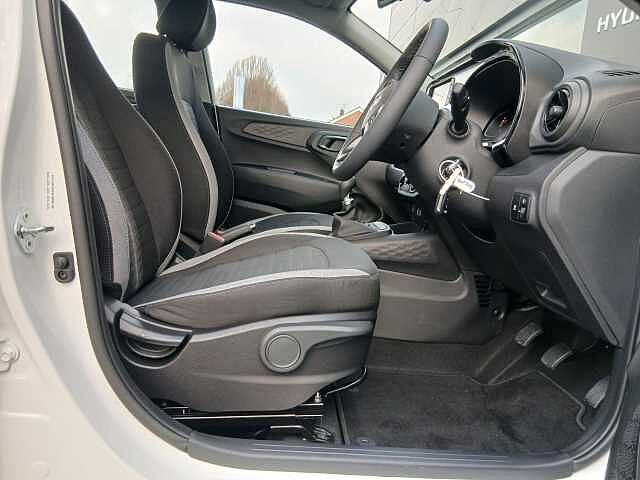 Hyundai i10 1.0 Advance Euro 6 (s/s) 5dr