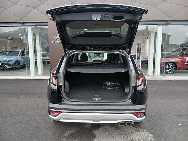 Hyundai TUCSON 1.6 T-GDi 13.8kWh Ultimate Auto Euro 6 (s/s) 5dr Black