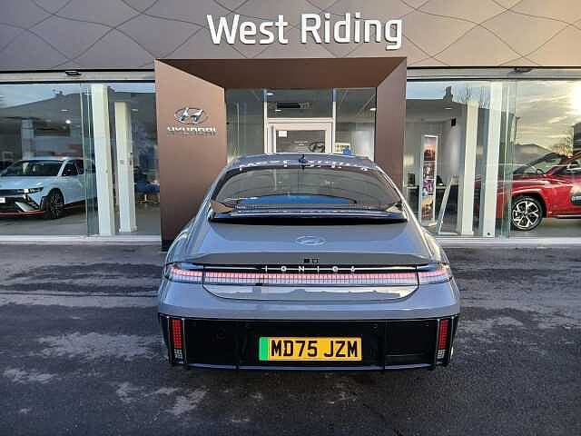 Hyundai IONIQ 6 77.4kWh Ultimate Auto AWD 4dr Transmission Blue