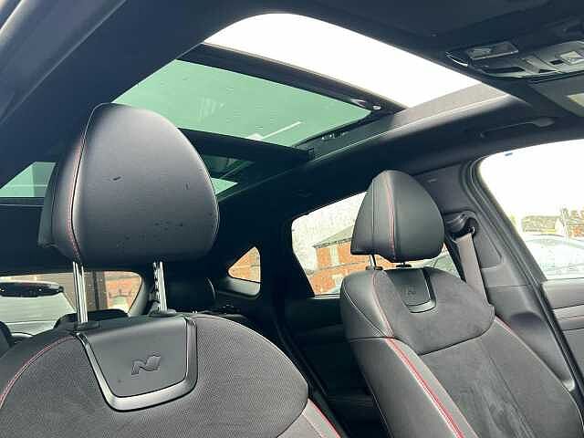 Hyundai TUCSON 1.6 T-GDi 13.8kWh N Line S Auto Euro 6 (s/s) 5dr Grey