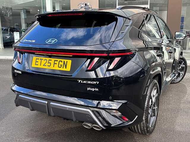 Hyundai TUCSON 1.6 T-GDi 13.8kWh N Line S Auto Euro 6 (s/s) 5dr Black