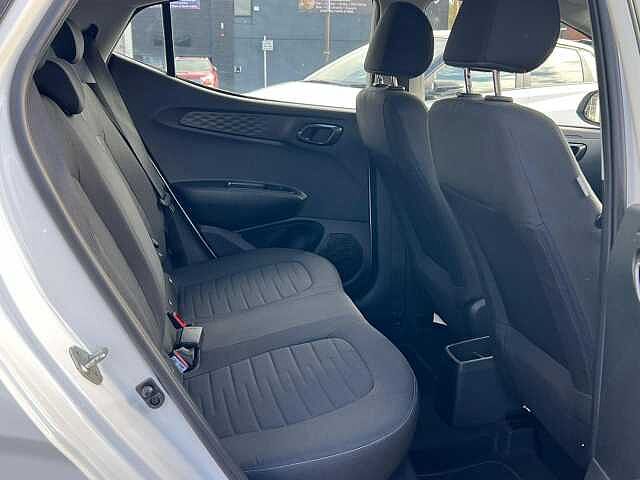 Hyundai i10 1.2 SE Connect Euro 6 (s/s) 5dr