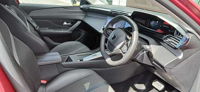 Peugeot 308 1.2 PureTech Allure Premium EAT Euro 6 (s/s) 5dr Red