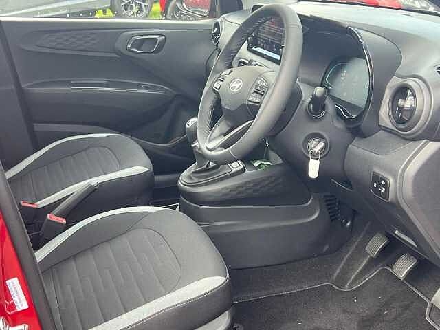 Hyundai i10 1.0 Advance Euro 6 (s/s) 5dr