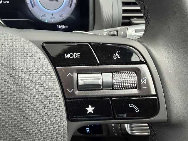 Hyundai INSTER Long Range 49kWh Cross Auto 5dr