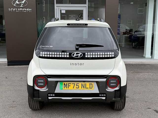 Hyundai INSTER Long Range 49kWh Cross Auto 5dr