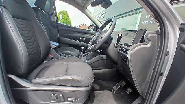 Hyundai TUCSON 1.6 T-GDi Premium Euro 6 (s/s) 5dr Silver