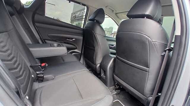 Hyundai TUCSON 1.6 T-GDi Premium Euro 6 (s/s) 5dr Silver