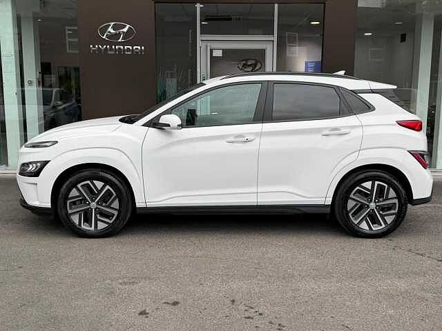 Hyundai KONA 64kWh Premium Auto 5dr (10.5kW Charger)