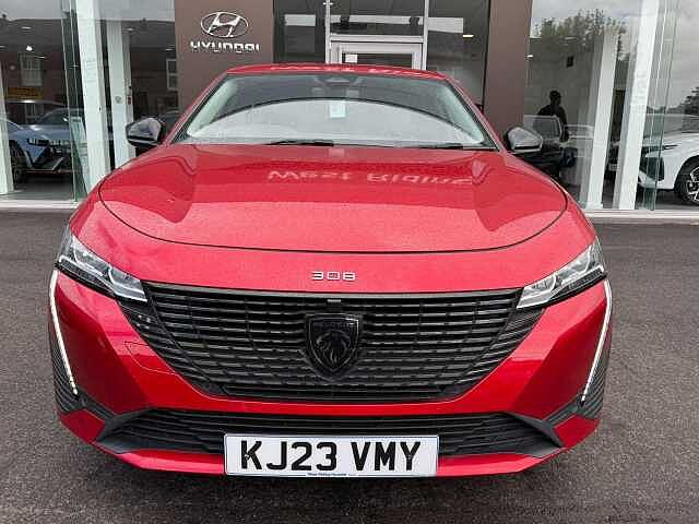 Peugeot 308 SW 1.2 PureTech Allure Premium EAT Euro 6 (s/s) 5dr Red